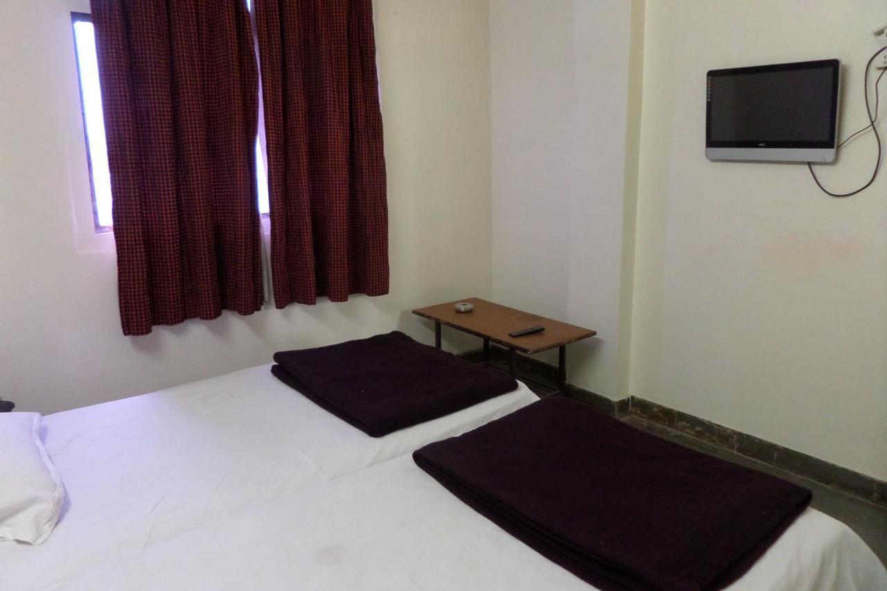Parvat Lodge Ahmednagar Dış mekan fotoğraf